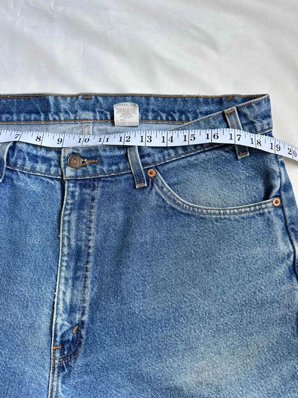 Vintage Levi's 505 Regular Fit Light Blue Jeans - Picture 8 of 12